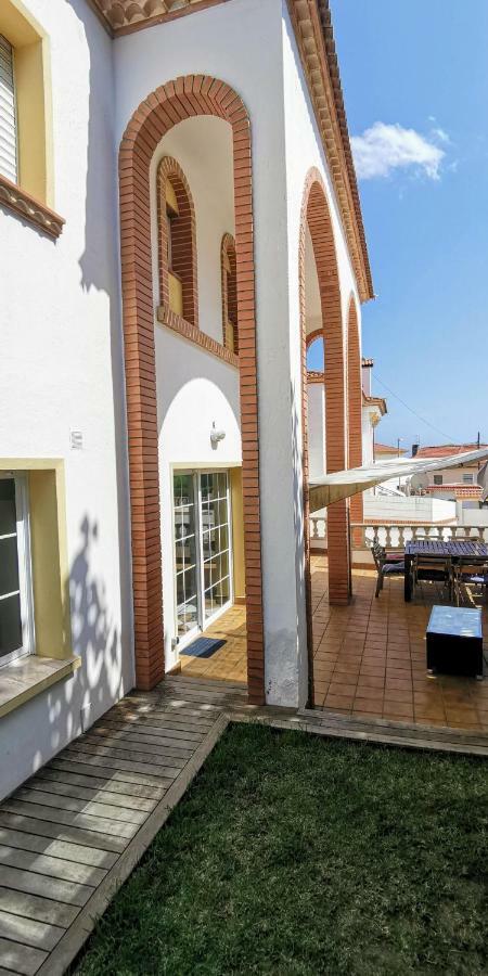 Villa Arcos Segur de Calafell Exteriör bild